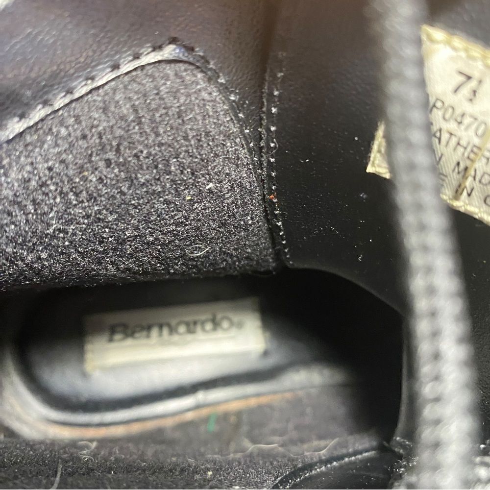 Women's Bernardo X Anthropologie Black Combat Boots Size 7.5 - Picture 9 of 10